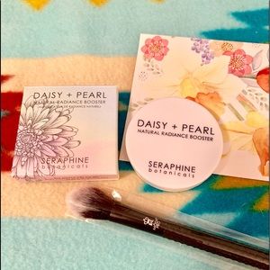 Bronzer & Brush Set NWOT in OrigPack